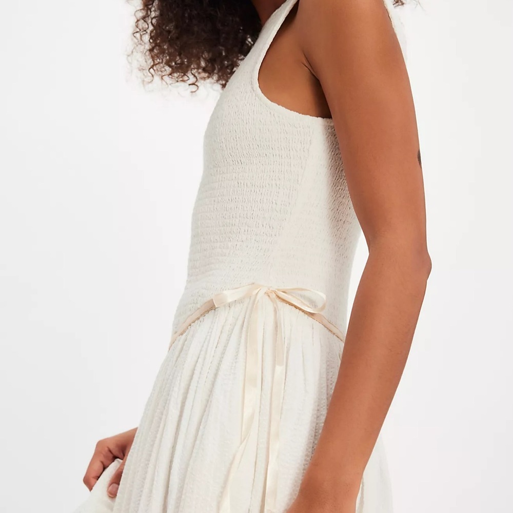 Free People Nightingale smocked bodice  Sleeveless Midi Dress
